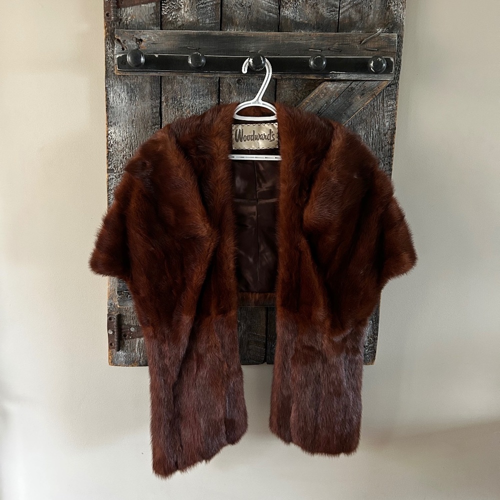 Women's Woodward's Vintage Fur Shawl